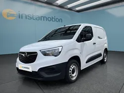 Weiß Gebraucht 2020 Opel Combo Van / Kleinbus | 14.999 € (Fairer Preis)