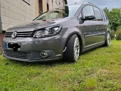 Grau Gebraucht 2011 VW Touran Highline Van / Kleinbus | 5.900 € (Superpreis)