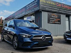 Blau Gebraucht 2019 Mercedes B200 Style Van / Kleinbus | 26.990 € (Teuer)