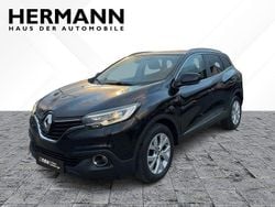 Black pearlschwarz metallic ( Gebraucht 2018 Renault Kadjar LIMITED Deluxe SUV | 14.910 € (Fairer Preis)