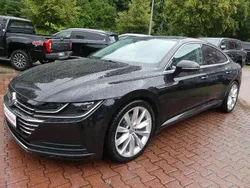 Schwarz (metallic) Gebraucht 2018 VW Arteon Limousine | 19.990 € (Guter Preis)