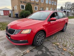 Blau Gebraucht 2017 Skoda Octavia Kombi | 5.999 € (Guter Preis)