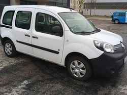 Weiß Gebraucht 2016 Renault Kangoo Limousine | 6.000 € (Guter Preis)