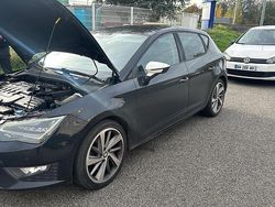 Schwarz Gebraucht 2014 Seat Leon FR Limousine | 6.000 € (Superpreis)