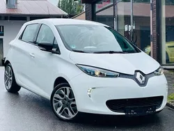 Weiß Gebraucht 2017 Renault Zoe Intens Kleinwagen | 6.999 € (Fairer Preis)