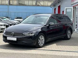 Deep black perleffekt Gebraucht 2021 VW Passat Kombi | 19.995 € (Fairer Preis)