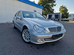 Grau Gebraucht 2004 Mercedes C180 Limousine | 1.850 € (Guter Preis)