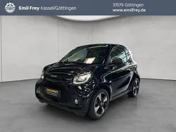 Schwarz Gebraucht 2024 Smart ForTwo Electric Drive Passion Exclusive Coupé | 16.600 € (Etwas zu teuer)