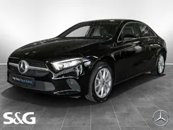 Unilack nachtschwarz Gebraucht 2022 Mercedes A250 Progressive Limousine | 27.940 € (Guter Preis)