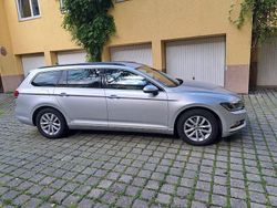 Silber Gebraucht 2019 VW Passat Business Kombi | 15.900 € (Fairer Preis)