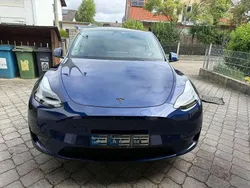 Blau Gebraucht 2023 Tesla Model Y SUV | 32.000 € (Guter Preis)