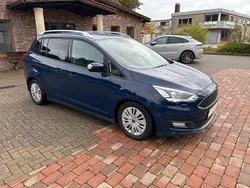Blau Gebraucht 2017 Ford Grand C-Max Cool & Connect Van / Kleinbus | 7.250 € (Guter Preis)