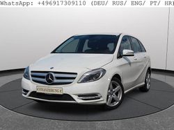 Weiß Gebraucht 2012 Mercedes B180 Van / Kleinbus | 9.700 € (Guter Preis)