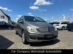 Grau Gebraucht 2008 Mercedes B200 Van / Kleinbus | 6.990 € (Fairer Preis)