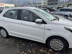 Weiß Gebraucht 2019 Ford Ka Trend Kleinwagen | 9.000 € (Fairer Preis)