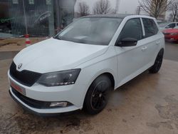 Weiß Gebraucht 2015 Skoda Fabia Monte Carlo Kleinwagen | 16.490 €
