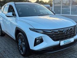 Weiß Gebraucht 2021 Hyundai Tucson SUV | 24.990 € (Etwas zu teuer)