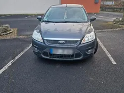 Grau Gebraucht 2009 Ford Focus Coupé | 2.200 € (Guter Preis)