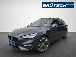 "magnetic tech" metallic Gebraucht 2021 Seat Leon FR Kombi | 25.380 € (Etwas zu teuer)
