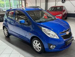 Blau Gebraucht 2011 Chevrolet Spark LS Kleinwagen | 3.800 € (Fairer Preis)