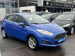 Blau Gebraucht 2013 Ford Fiesta Titanium Limousine | 4.490 € (Etwas zu teuer)