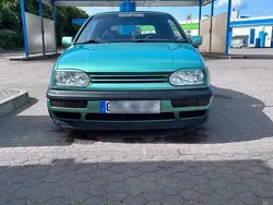 Grün Gebraucht 1994 VW Golf Cabriolet Cabrio | 2.500 €