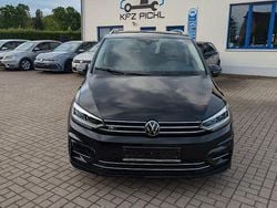 Schwarz Gebraucht 2024 VW Touran R-line Van / Kleinbus | 34.500 € (Guter Preis)