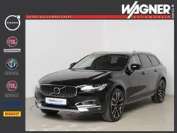 Onyx schwarzmetallic Gebraucht 2023 Volvo V90 CC Plus Kombi | 52.840 € (Fairer Preis)
