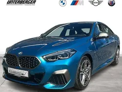 Blau Gebraucht 2024 BMW M235 Comfort Edition Coupé | 41.970 € (Fairer Preis)