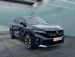 Schwarz Neu 2024 Renault Rafale Techno SUV | 42.975 € (Fairer Preis)