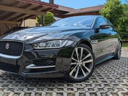 Schwarz Gebraucht 2016 Jaguar XE R-Sport Limousine | 15.000 € (Etwas zu teuer)