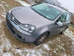 Grau Gebraucht 2006 VW Golf Sportline Limousine | 1.799 € (Guter Preis)