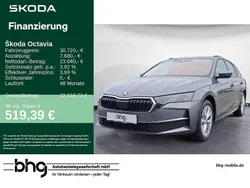 Graphitegrau metallic Gebraucht 2024 Skoda Octavia Selection Kombi | 30.720 € (Fairer Preis)