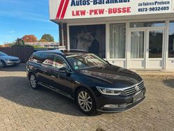 Schwarz Gebraucht 2015 VW Passat Highline Kombi | 10.999 € (Fairer Preis)