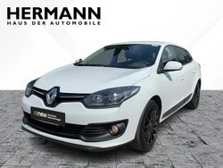 Weiß Gebraucht 2014 Renault Mégane III Authentique Limousine | 6.890 € (Teuer)