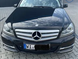 Mercedes C180