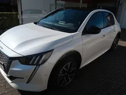 Weiß Gebraucht 2020 Peugeot 208 Allure GT-Line Kleinwagen | 18.990 € (Fairer Preis)