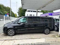 Schwarz Gebraucht 2025 Mercedes Vito Van / Kleinbus | 63.900 €