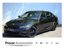 Schwarz Gebraucht 2020 BMW 330 M Sport Limousine | 33.990 € (Fairer Preis)