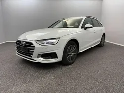 Weiß Gebraucht 2020 Audi A4 Ambiente Kombi | 21.999 € (Superpreis)