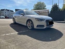 Weiß Gebraucht 2017 Audi A4 S-Line Kombi | 18.450 € (Fairer Preis)