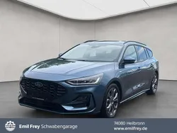 Blau Gebraucht 2024 Ford Focus ST-Line X Kombi | 27.790 € (Fairer Preis)