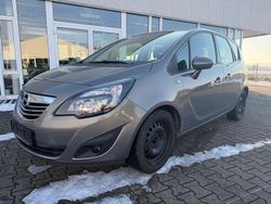 Grau Gebraucht 2012 Opel Meriva Van / Kleinbus | 7.650 € (Fairer Preis)