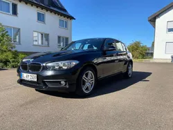Schwarz Gebraucht 2015 BMW 118 Advantage Kleinwagen | 7.800 €