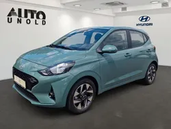 Mangrove green Neu 2025 Hyundai i10 Trend Kleinwagen | 17.690 € (Fairer Preis)