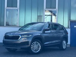 Graphitegrau metallic Gebraucht 2024 Skoda Kodiaq Ambition SUV | 33.950 € (Superpreis)