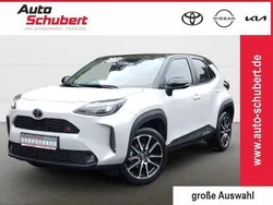 Dynamic grey silber metallic, dach schwarz Gebraucht 2022 Toyota Yaris Hybrid Sport | 27.440 € (Etwas zu teuer)