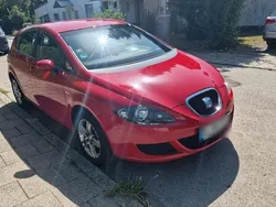 Rot Gebraucht 2007 Seat Leon Comfort Limousine | 3.500 € (Etwas zu teuer)