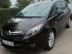 Braun Gebraucht 2013 Opel Zafira Tourer Innovation Van / Kleinbus | 10.800 € (Teuer)
