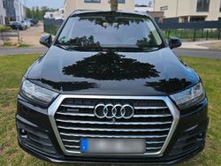 Schwarz Gebraucht 2015 Audi Q7 Ambiente SUV | 25.000 € (Fairer Preis)